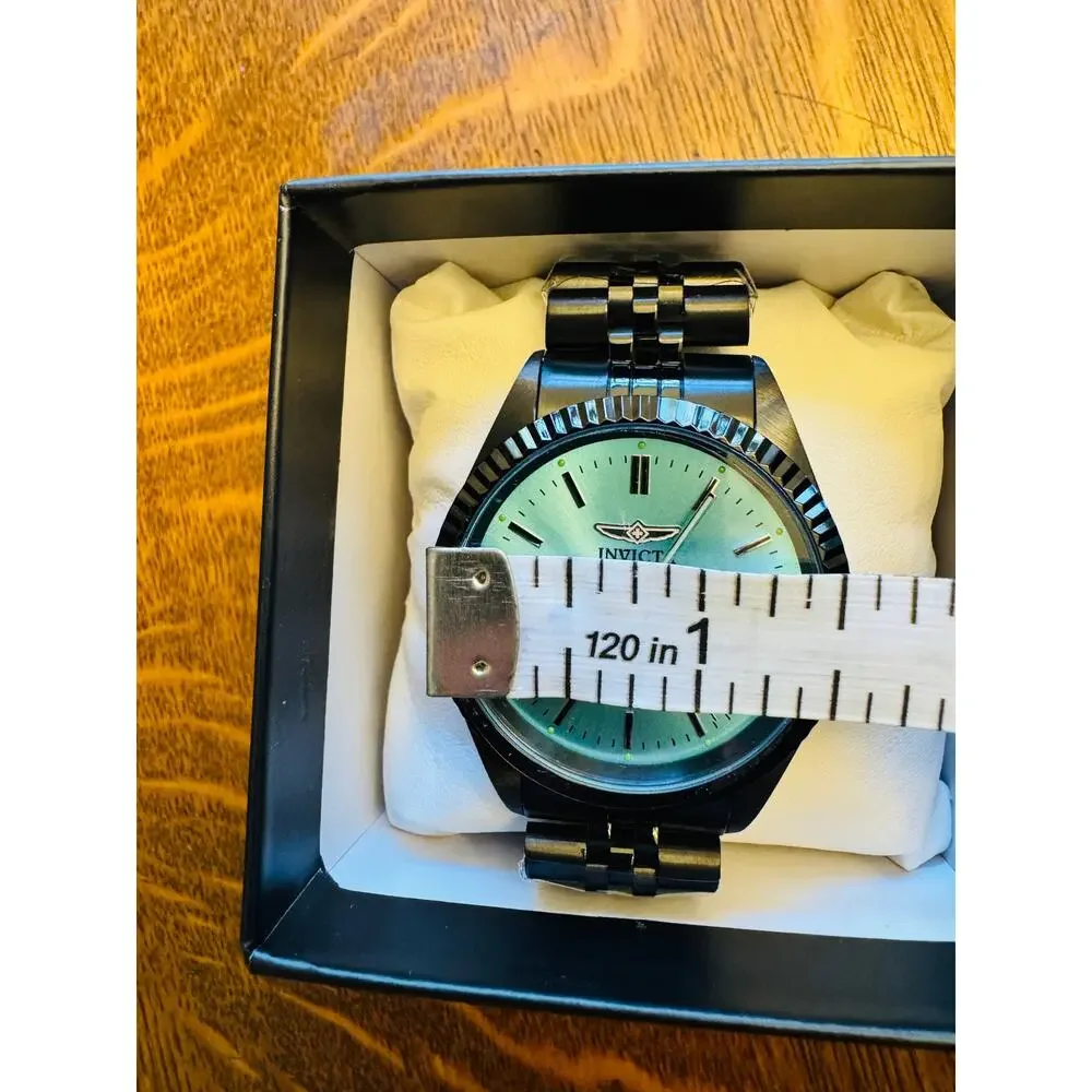 Invicta nwt specialty